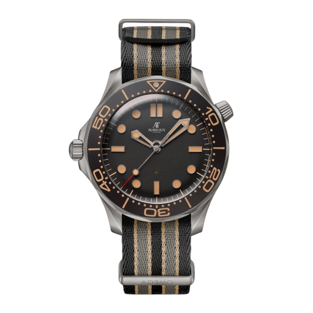 Diver 42 – Black Vintage Dial | Nylon Strap & Aluminum Dive Bezel